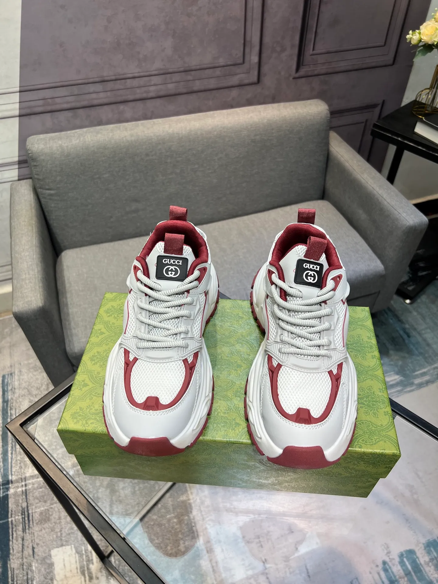 💰¥460 Brand: GUCCI Standard code: 38-44, Material: original material splicing, comfortable and breathable lining, lightweight and wear-resistant sports outsole Style category: men's fashionable casual shoes, running, sports shoes, distinguished luxury brand elements, top luxury